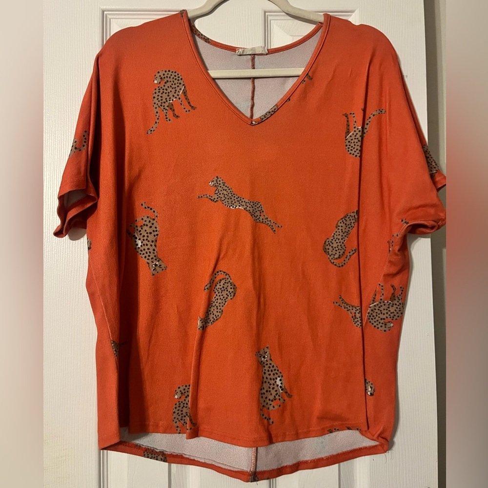Entro Orange and Black Short Sleeve Tee